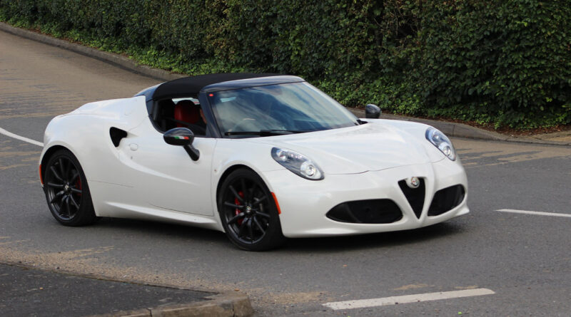Alfa Romeo 4C - dane techniczne i opinie