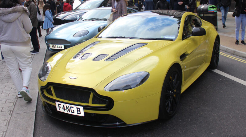 Aston Martin V8 Vantage - dane techniczne i opinie