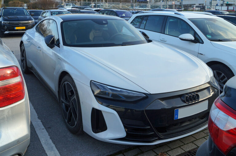 Audi e-tron GT – dane techniczne i opinie