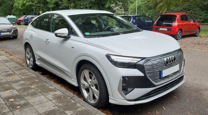 Audi Q4 e-tron - dane techniczne i opinie