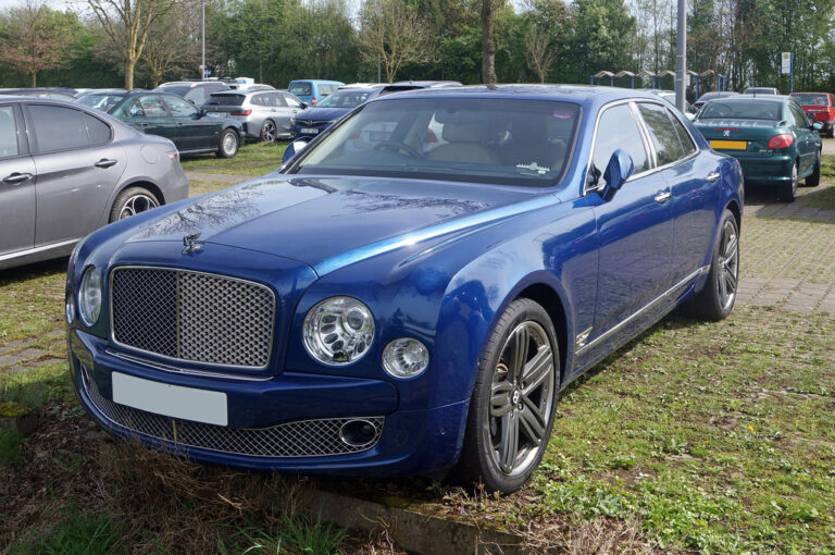 Bentley Mulsanne – dane techniczne i opinie