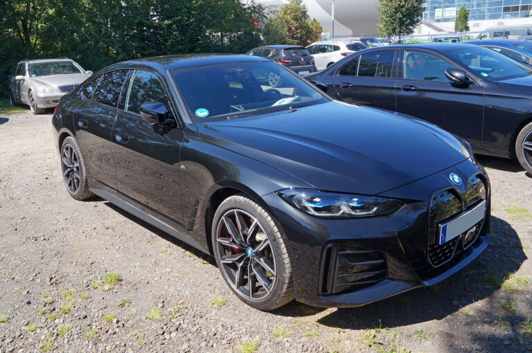 BMW i4 – dane techniczne i opinie