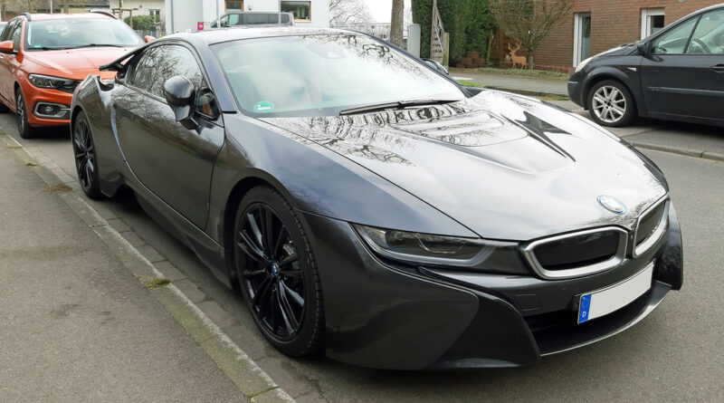 BMW i8 - dane techniczne i opinie
