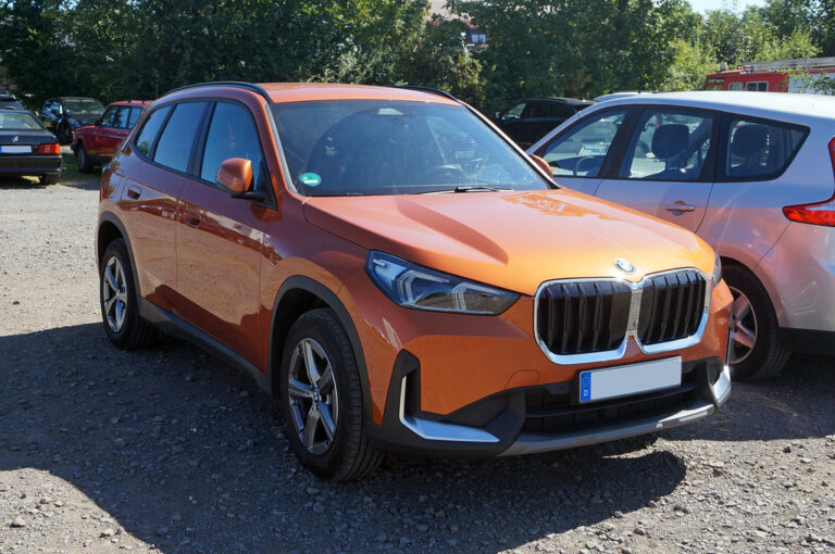 BMW X1 – dane techniczne i opinie