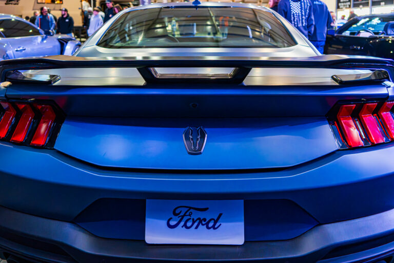 Chevrolet Corvette – dane techniczne i opinie