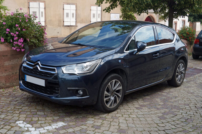 Citroen DS4 – dane techniczne i opinie