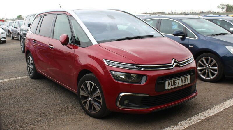 Citroen SpaceTourer - dane techniczne i opinie