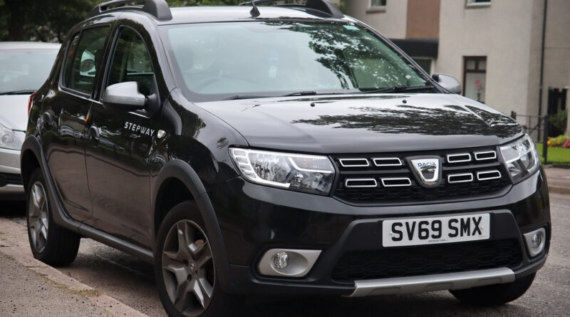 Dacia Sandero - dane techniczne i opinie
