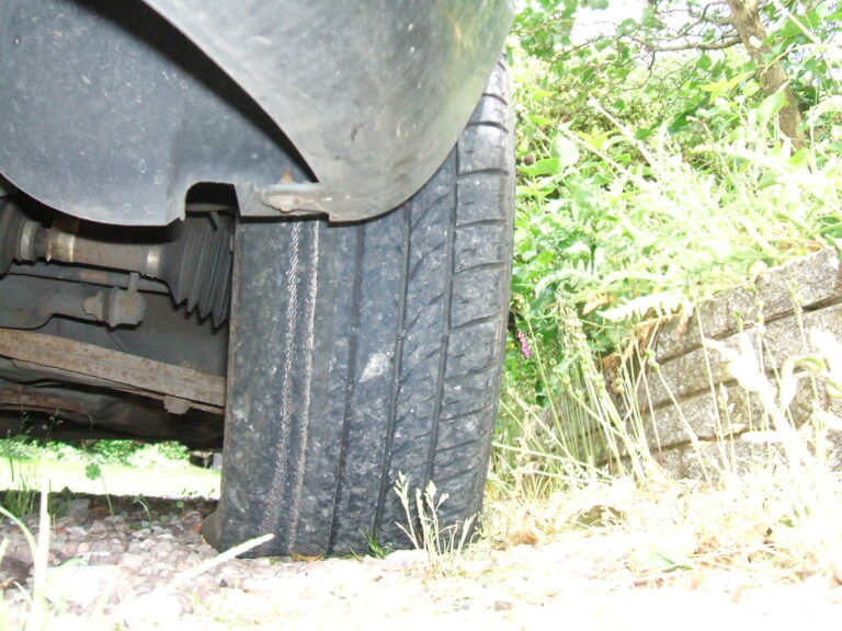 Daewoo Nubira – dane techniczne i opinie