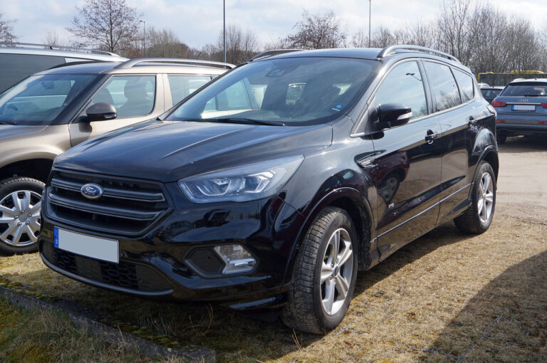 Ford Kuga – dane techniczne i opinie