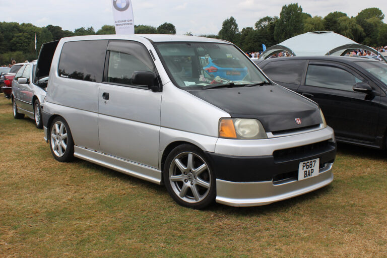 Honda CR-V – dane techniczne i opinie