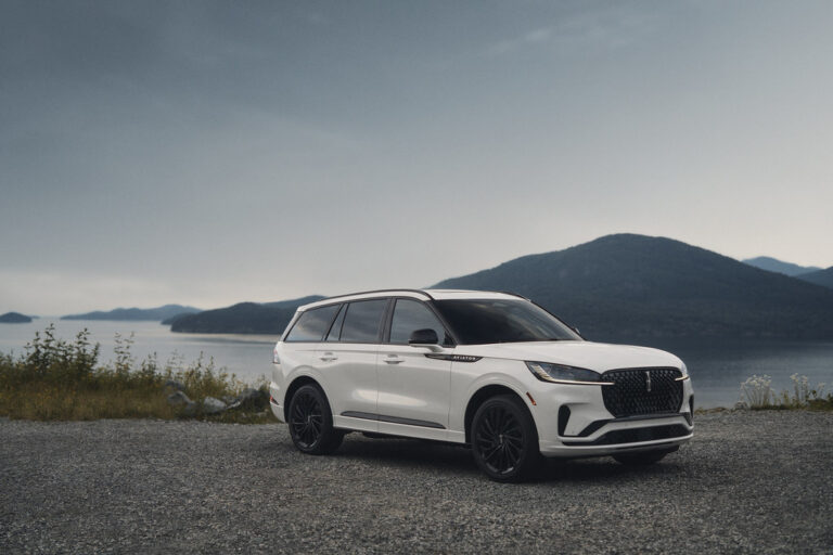 Lincoln Aviator – dane techniczne i opinie