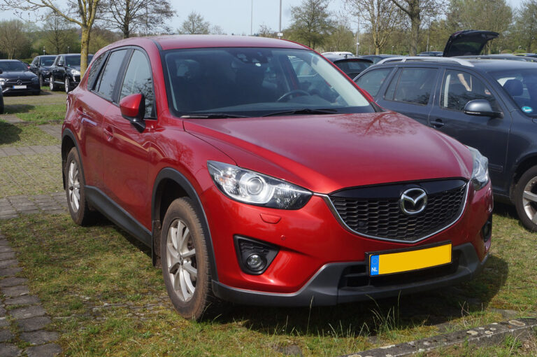 Mazda CX-5 – dane techniczne i opinie