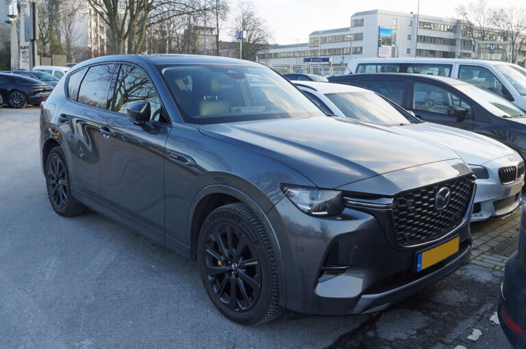 Mazda CX-60 – dane techniczne i opinie