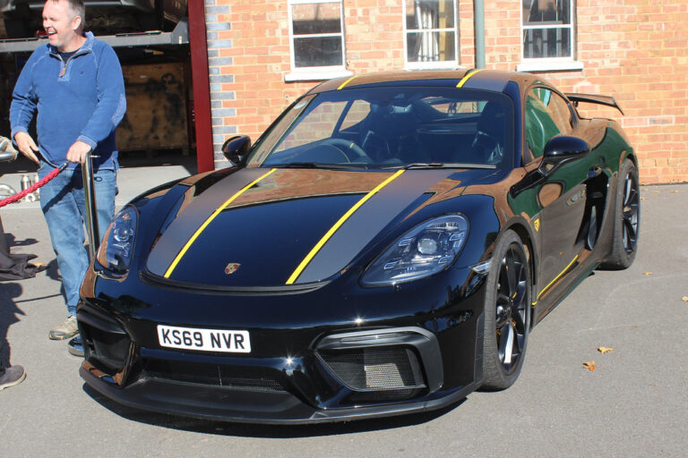 Porsche Cayman – dane techniczne i opinie