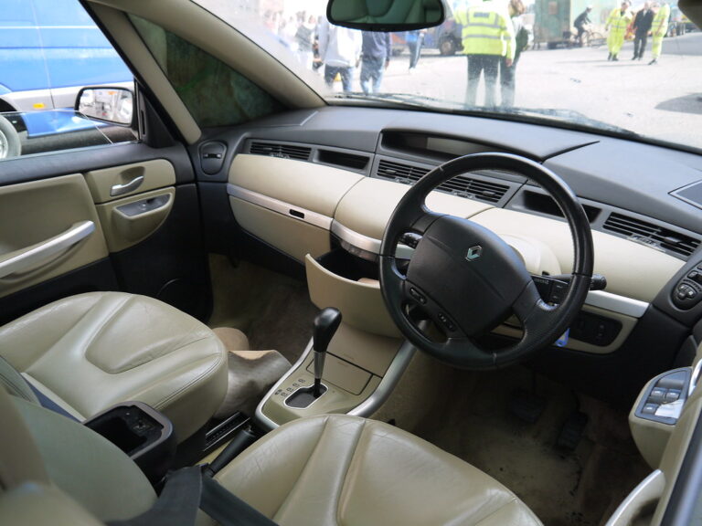 Renault Grand Scenic – dane techniczne i opinie