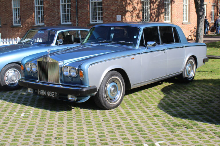 Rolls-Royce Wraith – dane techniczne i opinie