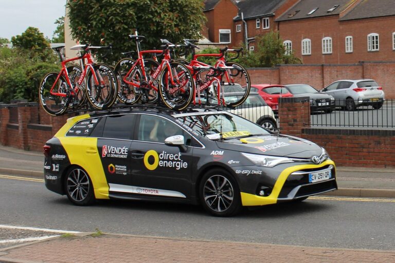 Toyota Avensis – dane techniczne i opinie