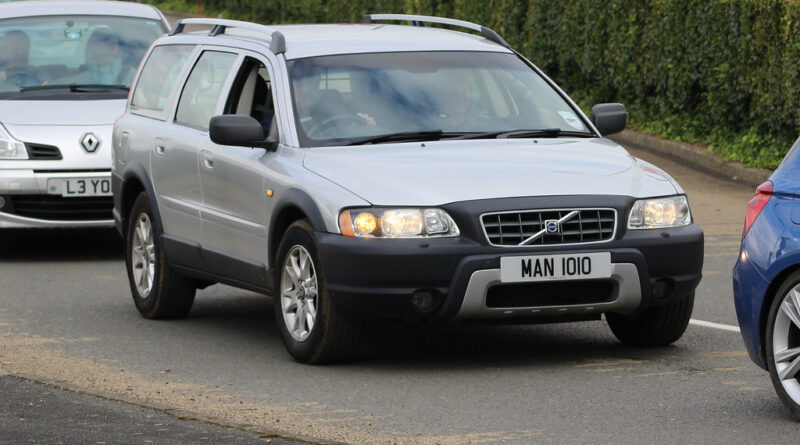Volvo S60 - dane techniczne i opinie