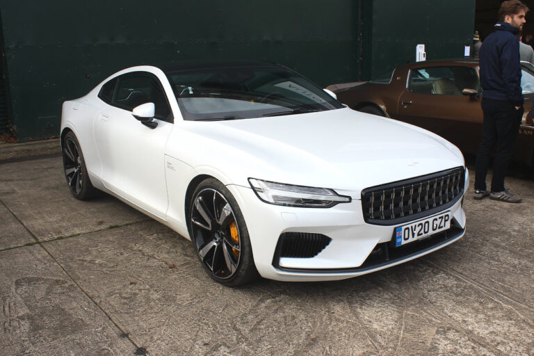 Volvo XC90 – dane techniczne i opinie