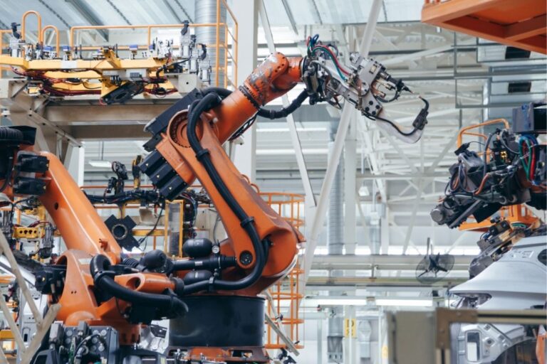 Przemysł samochodowy w Polsce – jak się rozwijał i jak wygląda obecnie